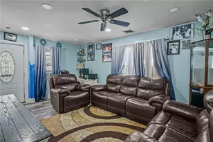 30 Touro St, Providence, RI 02904 - Photo 12