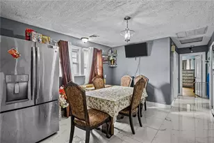 30 Touro St, Providence, RI 02904 - Photo 22