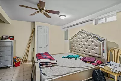 30 Touro Street, Providence, RI 02904 - Photo 28