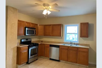 15 Newton Avenue #3, Westerly, RI 02891 - Photo 2