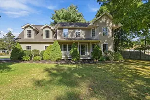 278 Harrison St, North Kingstown, RI 02852 - Photo 1