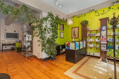 423 Atwells Avenue, Providence, RI 02909 - Photo 8