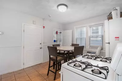 423 Atwells Avenue, Providence, RI 02909 - Photo 20