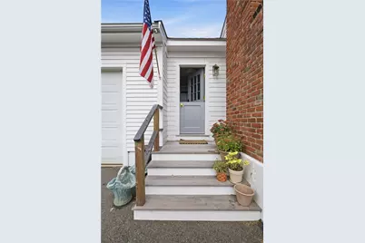 14 Valhalla Drive, Portsmouth, RI 02871 - Photo 4