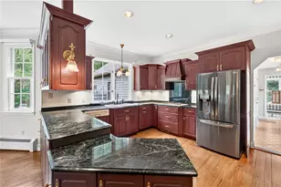 172 Old Plainfield Pike, Scituate, RI 02825 - Photo 4