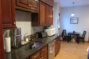 561 Hope St, Providence, RI 02906 - Photo 6