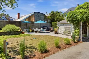 15 Ayrault St, Newport, RI 02840 - Photo 16