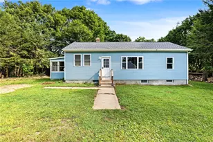 3 Champlin Dr, Hopkinton, RI 02804 - Photo 1