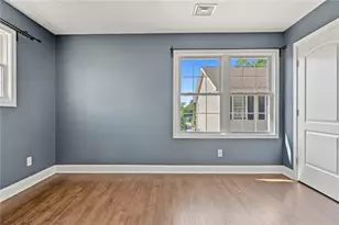 102 Dixon St, Providence, RI 02907 - Photo 14