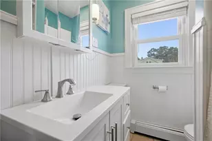 99 Phillips Ave, Warwick, RI 02888 - Photo 14
