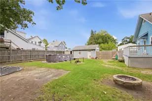 99 Phillips Ave, Warwick, RI 02888 - Photo 10