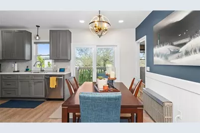 11 Ivy Street, West Warwick, RI 02893 - Photo 4