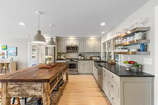 1380 Drift Rd, Westport, MA 02790 - Photo 10
