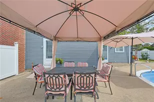 849 Roger Williams Ave, East Providence, RI 02916 - Photo 34