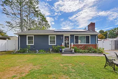 849 Roger Williams Avenue, East Providence, RI 02916 - Photo 2