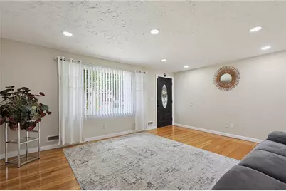 849 Roger Williams Avenue, East Providence, RI 02916 - Photo 12