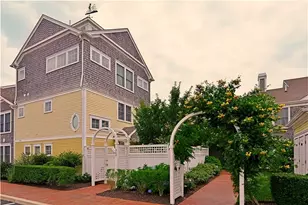 20 Narragansett Ave, Narragansett, RI 02882 - Photo 2