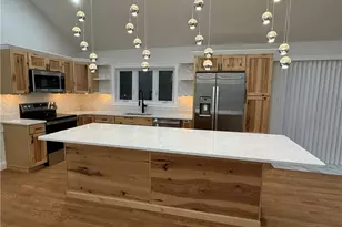 535 Hancock St, Tiverton, RI 02878 - Photo 20