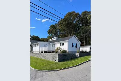 535 Hancock Street, Tiverton, RI 02878 - Photo 4