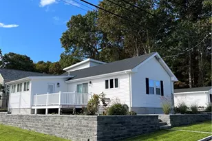 535 Hancock St, Tiverton, RI 02878 - Photo 4