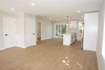 95 Sunset Avenue, Providence, RI 02909 - Photo 8