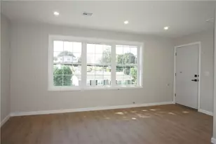 95 Sunset Ave, Providence, RI 02909 - Photo 32