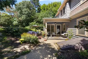 29 Valentine Cir, Warwick, RI 02886 - Photo 46