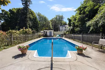 29 Valentine Circle, Warwick, RI 02886 - Photo 2