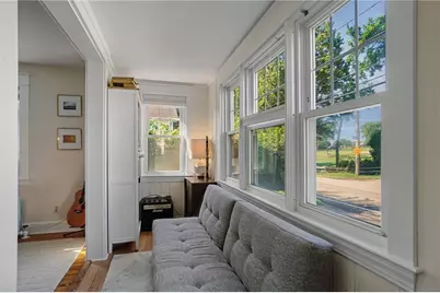 520 Middle Highway, Barrington, RI 02806 - Photo 20