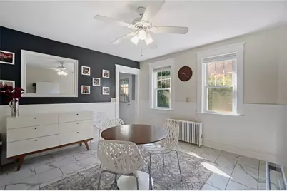 520 Middle Highway, Barrington, RI 02806 - Photo 10