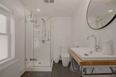 59 Houston Avenue, Newport, RI 02840 - Photo 10