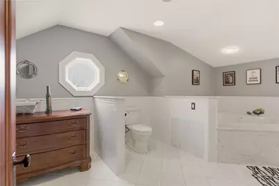 23 Clinton Street, Newport, RI 02840 - Photo 30