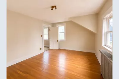 39 Illinois Street, Central Falls, RI 02863 - Photo 12