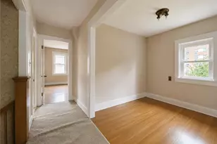 39 Illinois St, Central Falls, RI 02863 - Photo 32