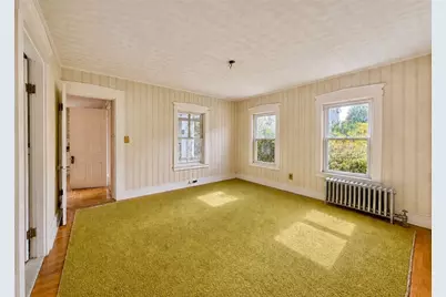 39 Illinois Street, Central Falls, RI 02863 - Photo 26