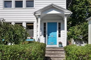 21 Taft Ave, Providence, RI 02906 - Photo 2