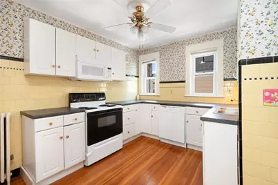 21 Taft Avenue, Providence, RI 02906 - Photo 38