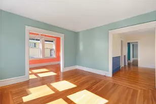 21 Taft Ave, Providence, RI 02906 - Photo 10
