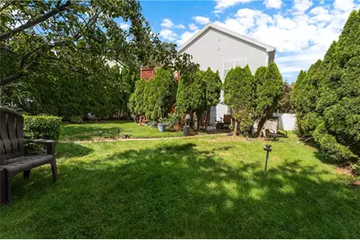 15 Metacomet Avenue, East Providence, RI 02916 - Photo 34