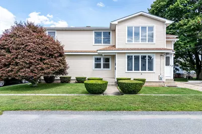 14 Gray Street, North Providence, RI 02904 - Photo 2