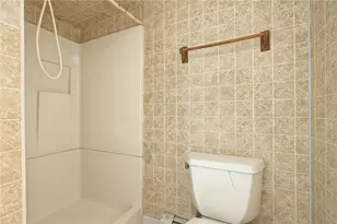 29 Stillwater Ave, Providence, RI 02908 - Photo 14