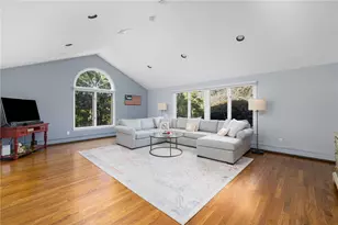 251 Succotash Rd, South Kingstown, RI 02879 - Photo 10