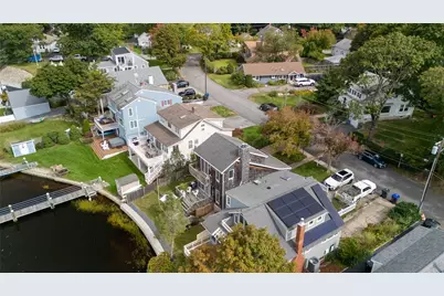 11 Riverview Drive, Barrington, RI 02806 - Photo 16