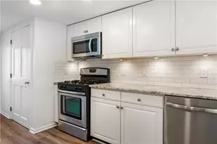 152 Crompton Ave, East Greenwich, RI 02818 - Photo 8