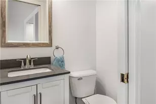 152 Crompton Ave, East Greenwich, RI 02818 - Photo 20