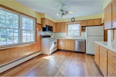 40 Brimfield Road, Cranston, RI 02920 - Photo 6