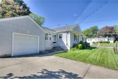 40 Brimfield Road, Cranston, RI 02920 - Photo 34