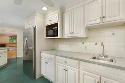 14 Plymouth Drive, Barrington, RI 02806 - Photo 16