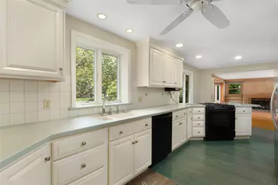 14 Plymouth Drive, Barrington, RI 02806 - Photo 14