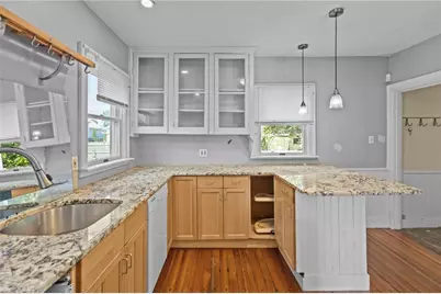 217 Bay View Avenue, Cranston, RI 02905 - Photo 6